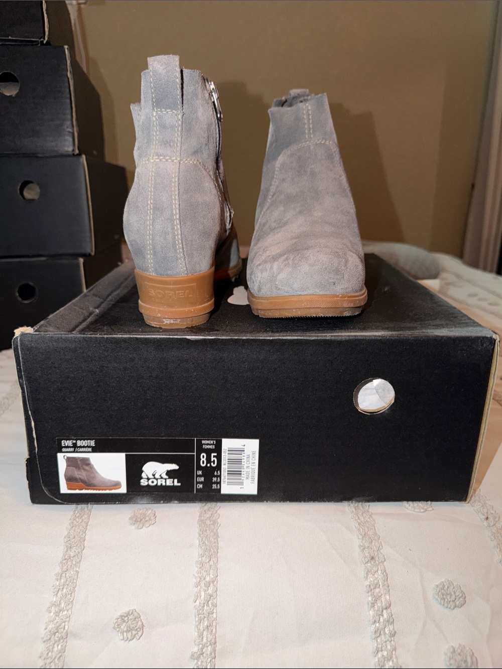 Sorel WOMENS EVIE Suede Boots in Gray with Tan Sole
